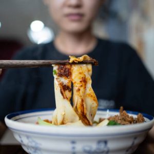 Home crossing the bridge noodles (guo qiao mi xian)